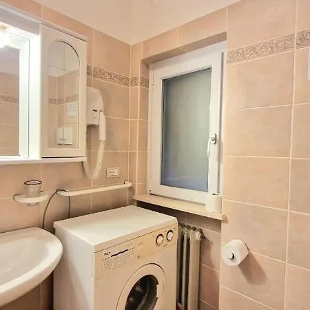 Chiara Pool Apartman *